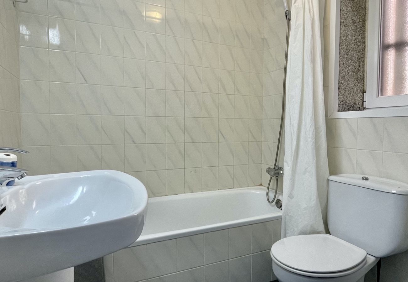Apartment in Estartit - MANUREVA VIII BX-A
