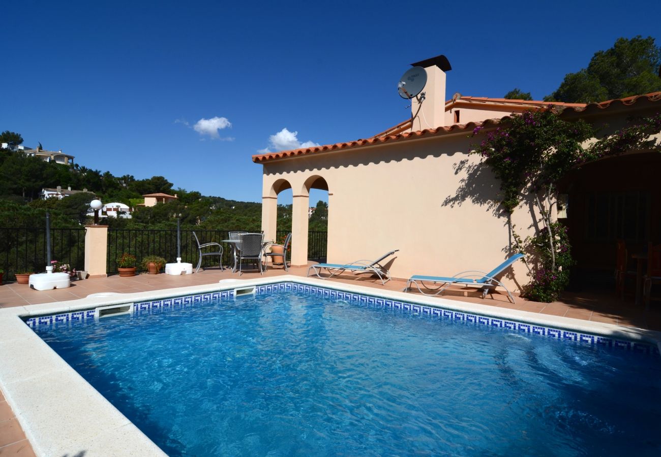 Villa in Begur - CALA MORETA 44
