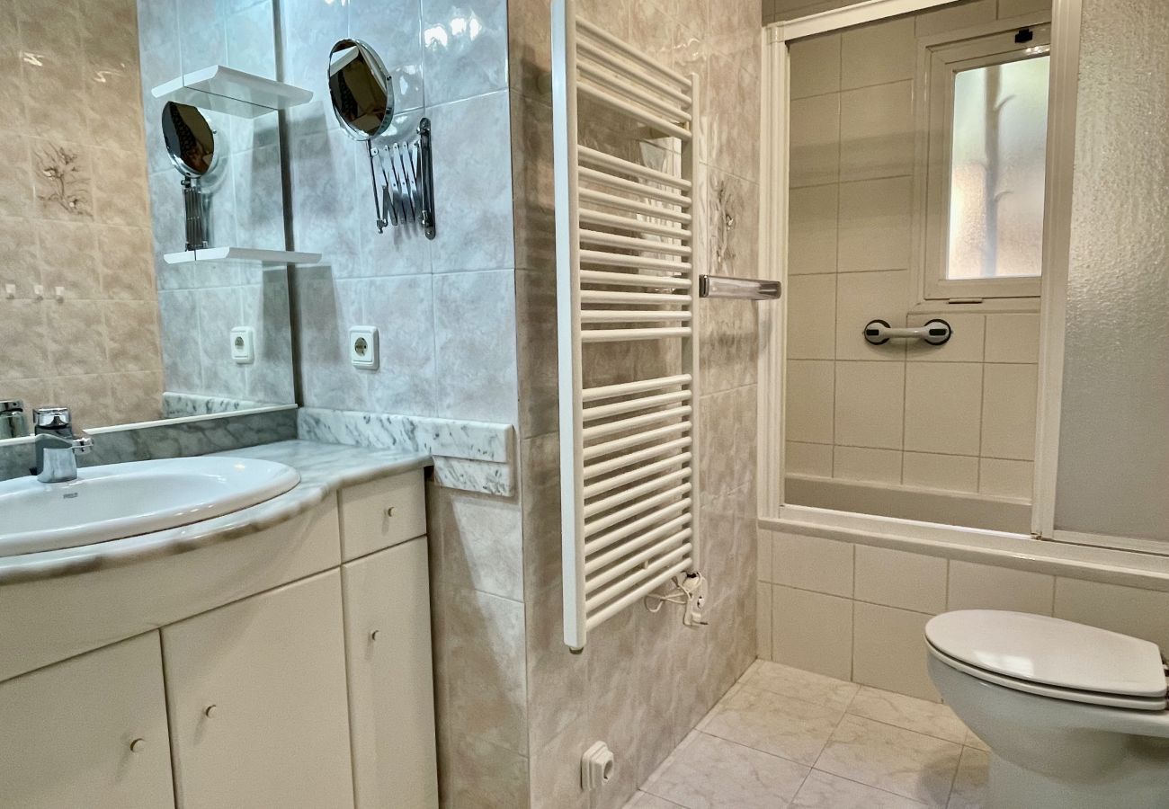 Villa in Begur - CALA MORETA 44