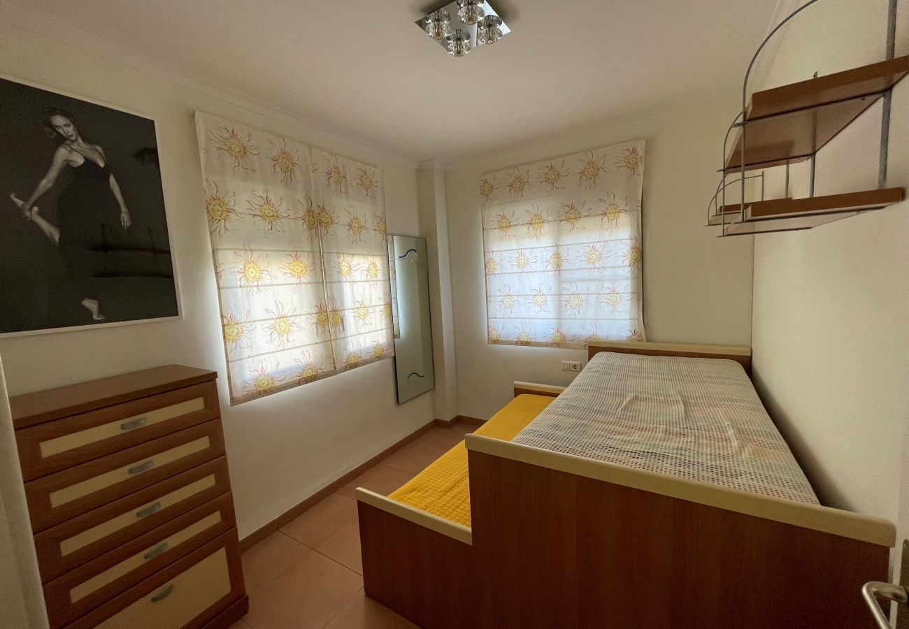 Apartment in Denia - ESTRELLA BLANCA 3A 2-5