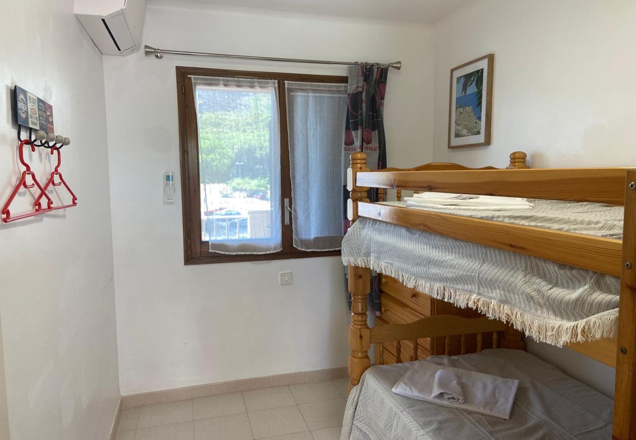 Apartment in L'Escala - CALA MONTGO 15 AC