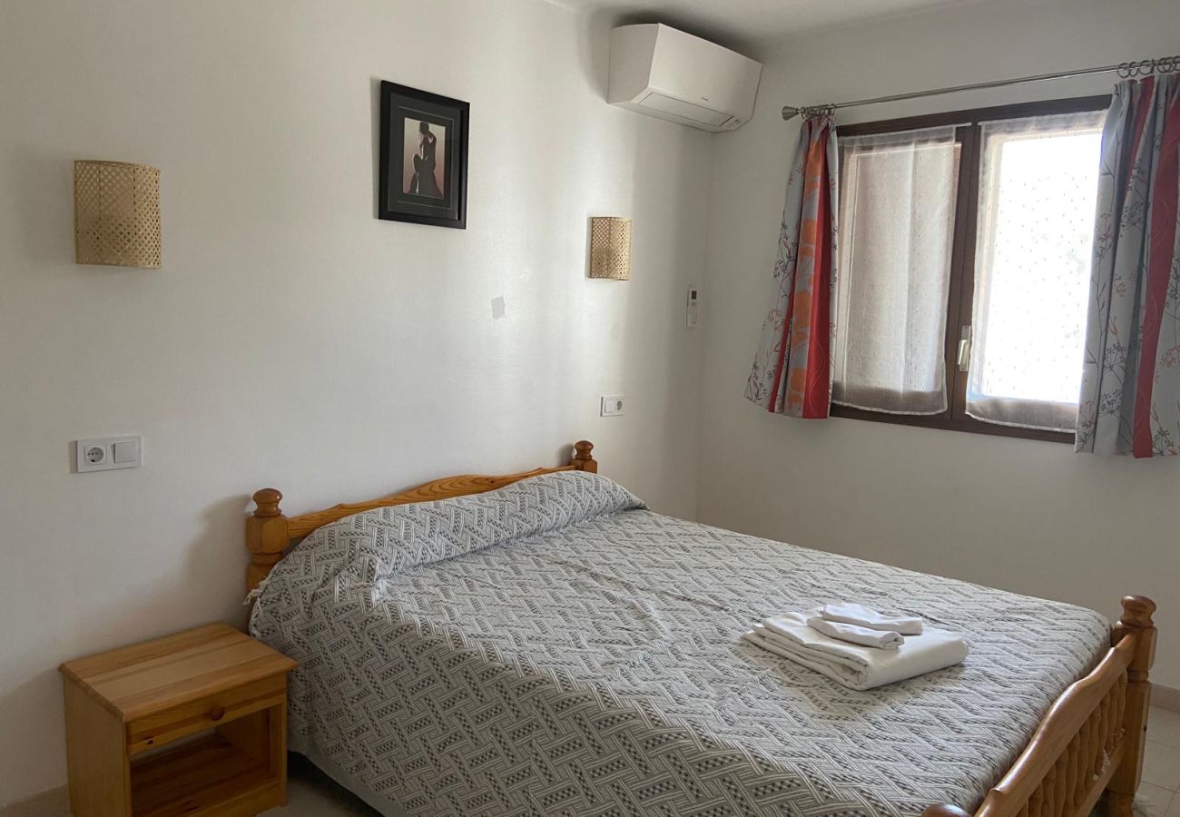 Apartment in L'Escala - CALA MONTGO 15 AC