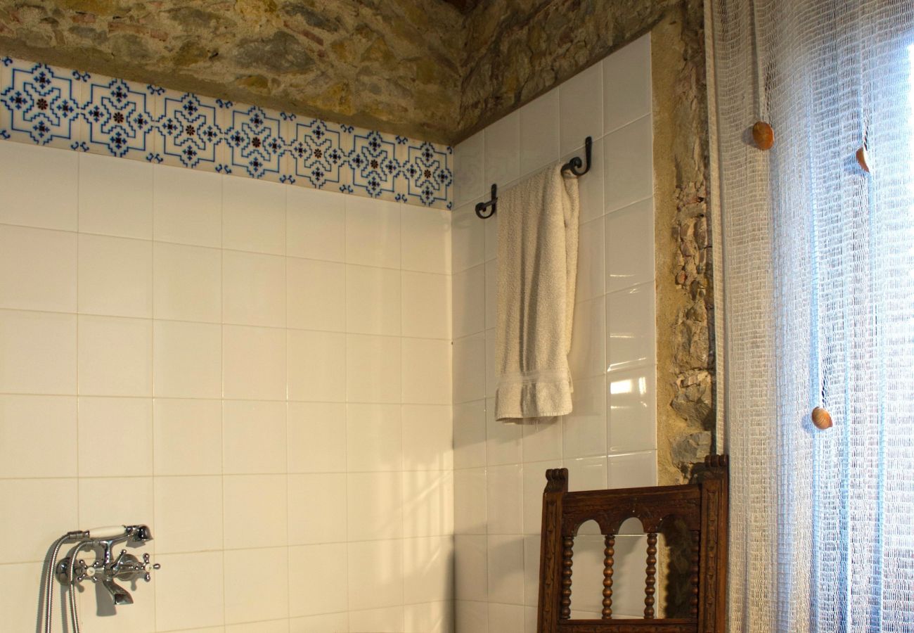Cottage in Ullastret - CASA CARINA