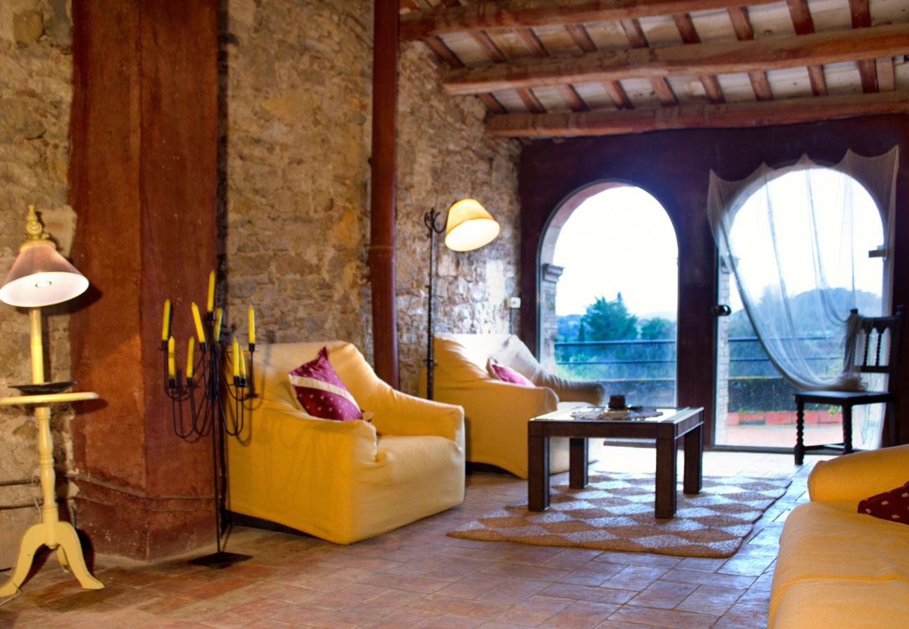 Cottage in Ullastret - CASA CARINA