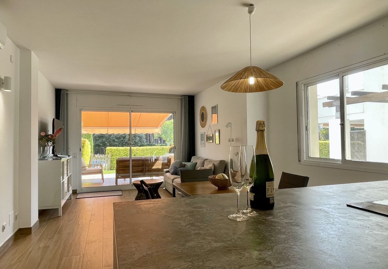 Apartment in Pals - GREEN MAR D 104