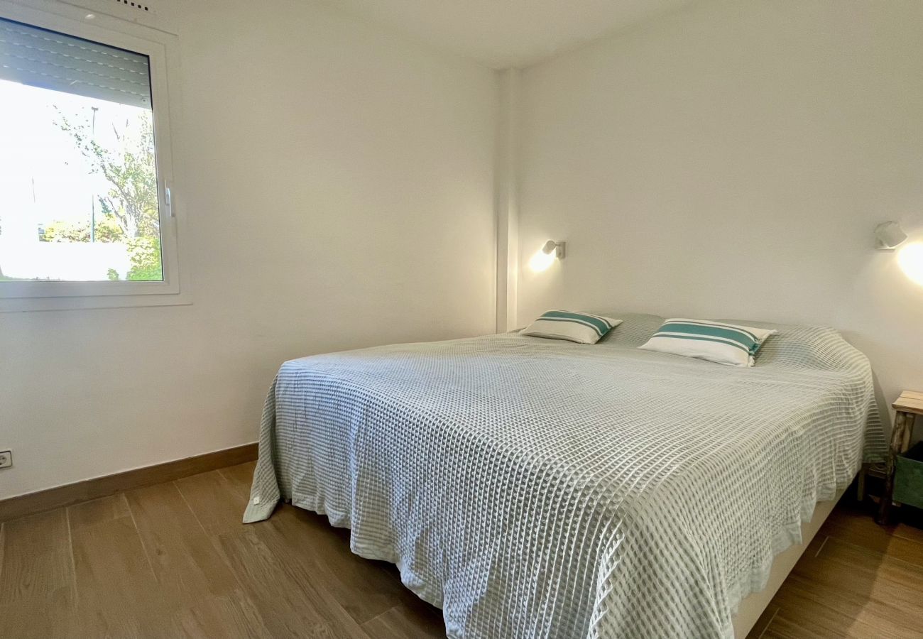 Apartment in Pals - GREEN MAR D 104