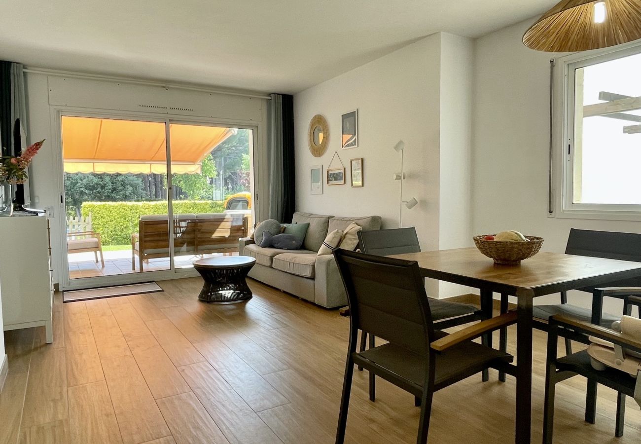 Apartment in Pals - GREEN MAR D 104