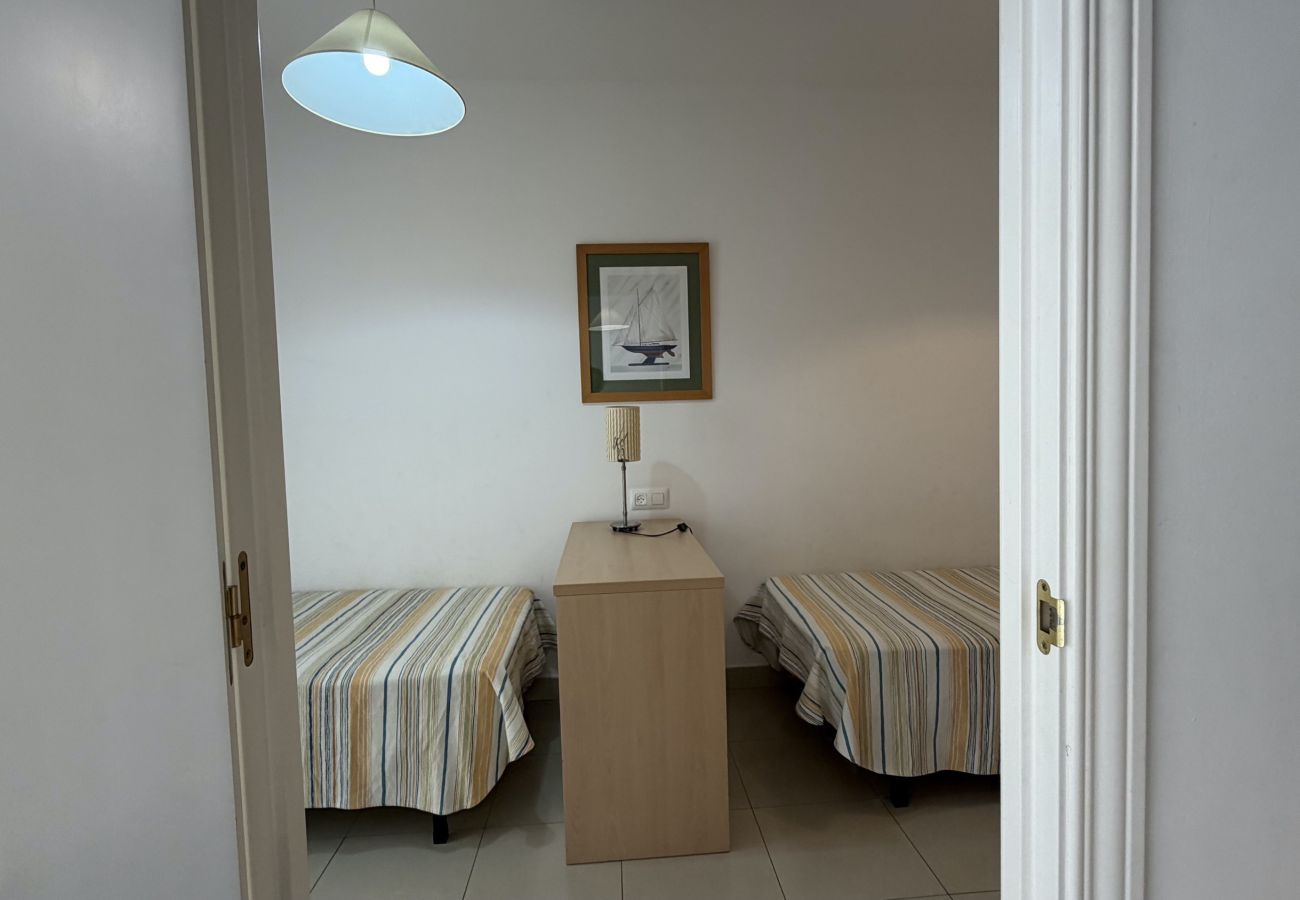 Apartment in L'Escala - MESTRAL 2.2