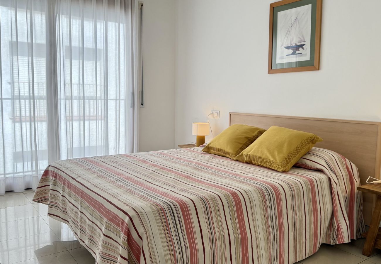 Apartment in L'Escala - MESTRAL 2.5