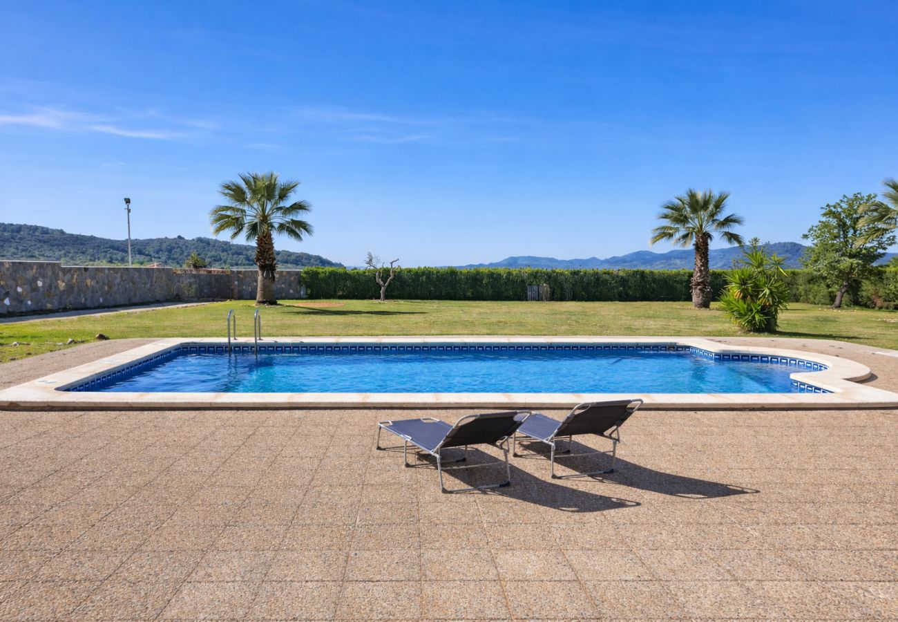 Villa in Alcocebre / Alcossebre - Villa con Piscina Privada y 2.000m² de Jardín