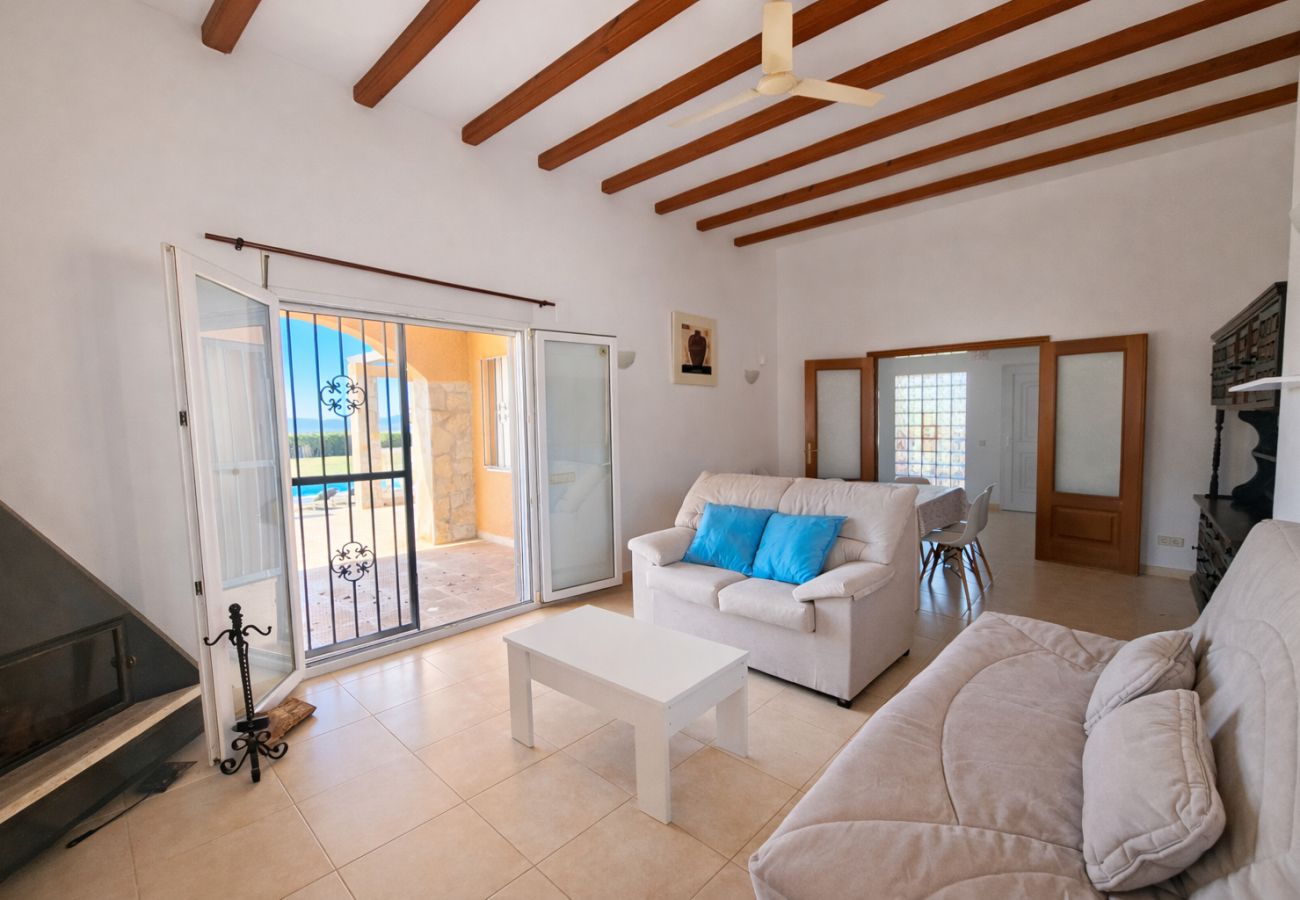 Villa in Alcocebre / Alcossebre - Villa con Piscina Privada y 2.000m² de Jardín