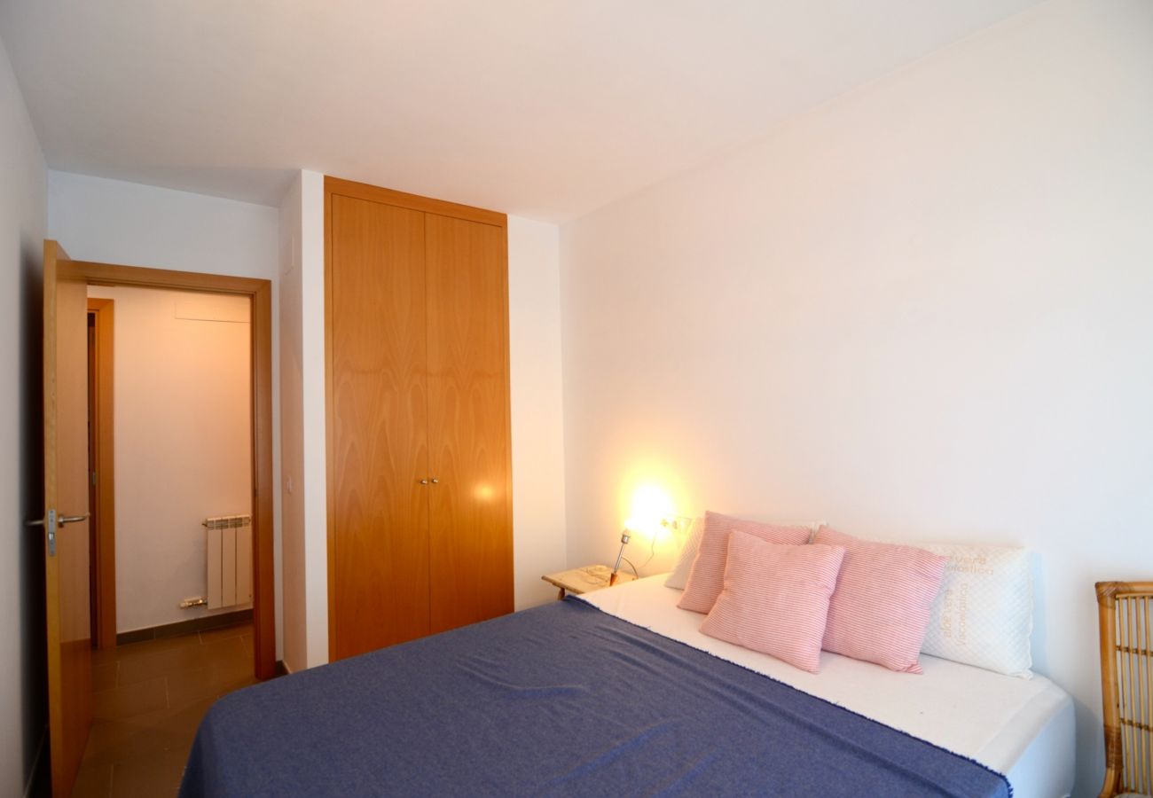 Apartment in Estartit - PLATJA 32 1º 1ª