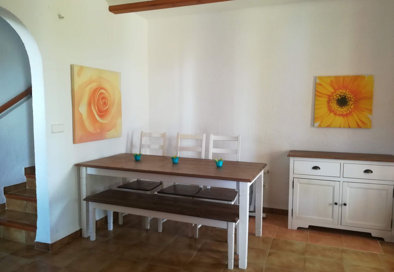 serviden, rent, la sella, deniaplaya.com, rural holidays, charming hotel, hiking, tennis, sakya, albarda garden