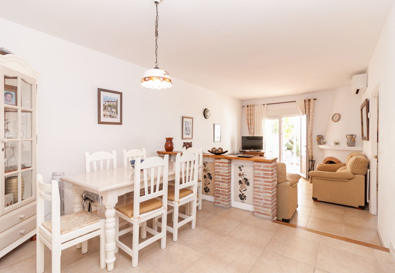 Townhouse in Nerja - Casa Chimenea Nerja