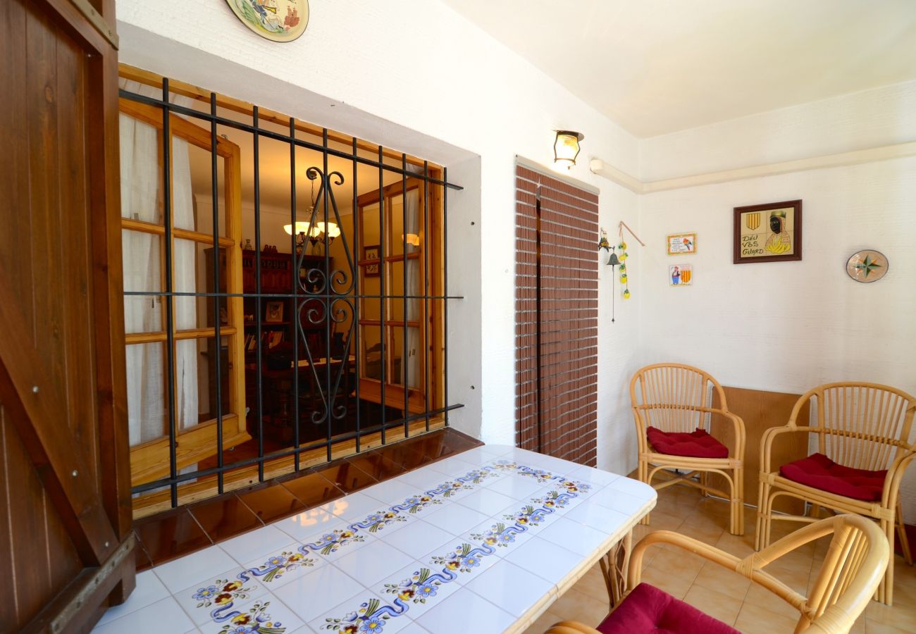 Townhouse in L'Escala - PUIG 213