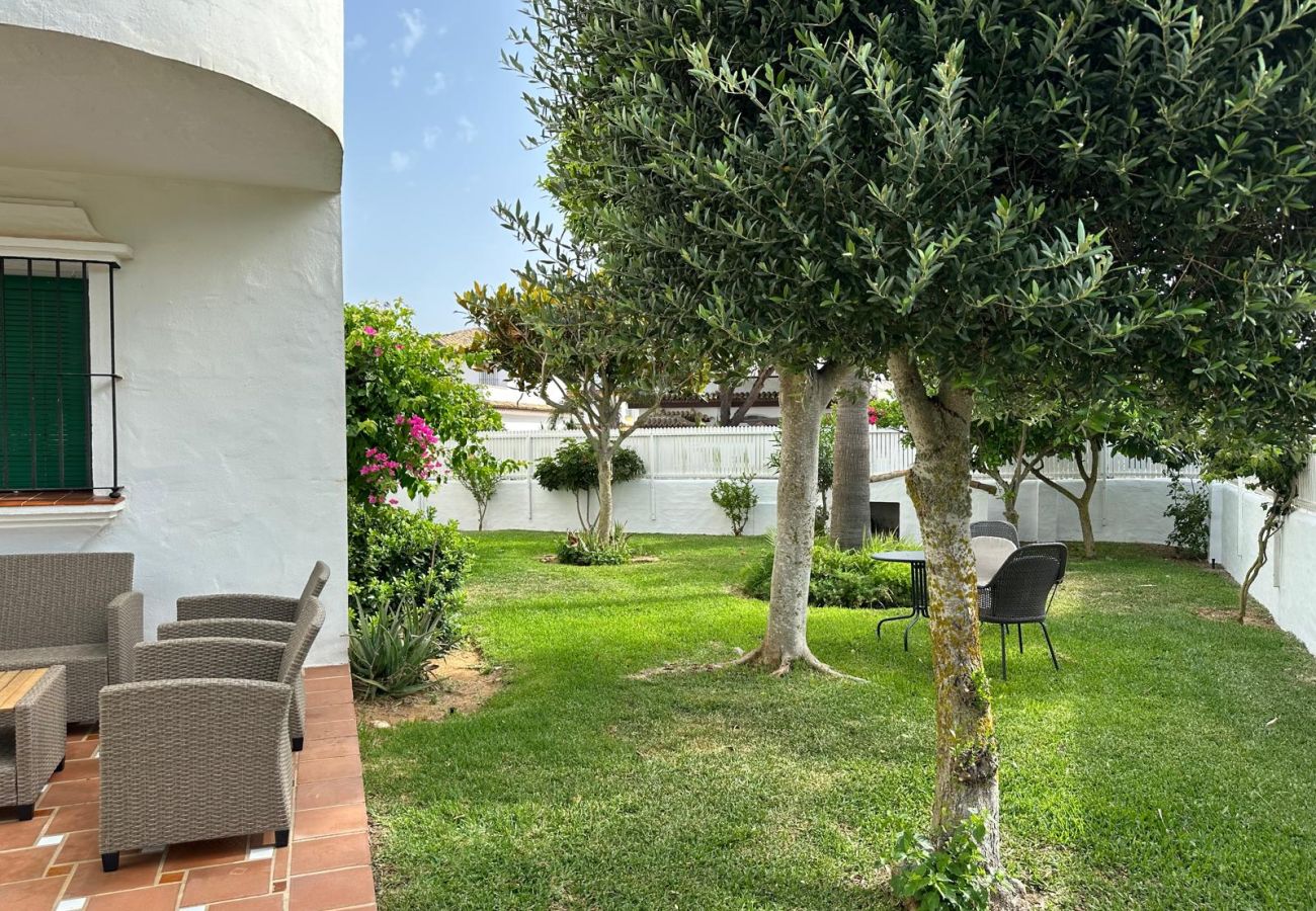 Apartment in Chiclana de la Frontera - PUNTO MÁGICO-Pueblo Marinero R029