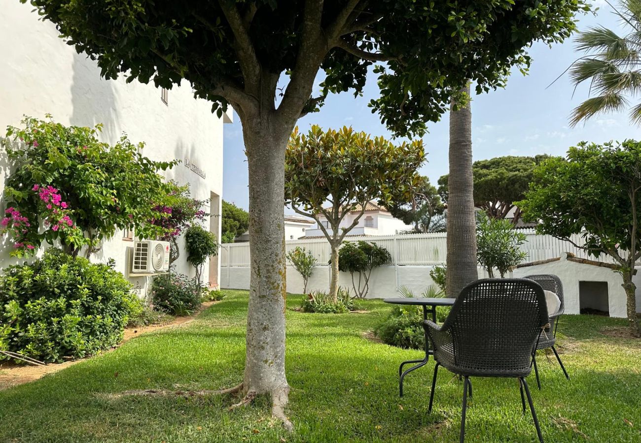 Apartment in Chiclana de la Frontera - PUNTO MÁGICO-Pueblo Marinero R029