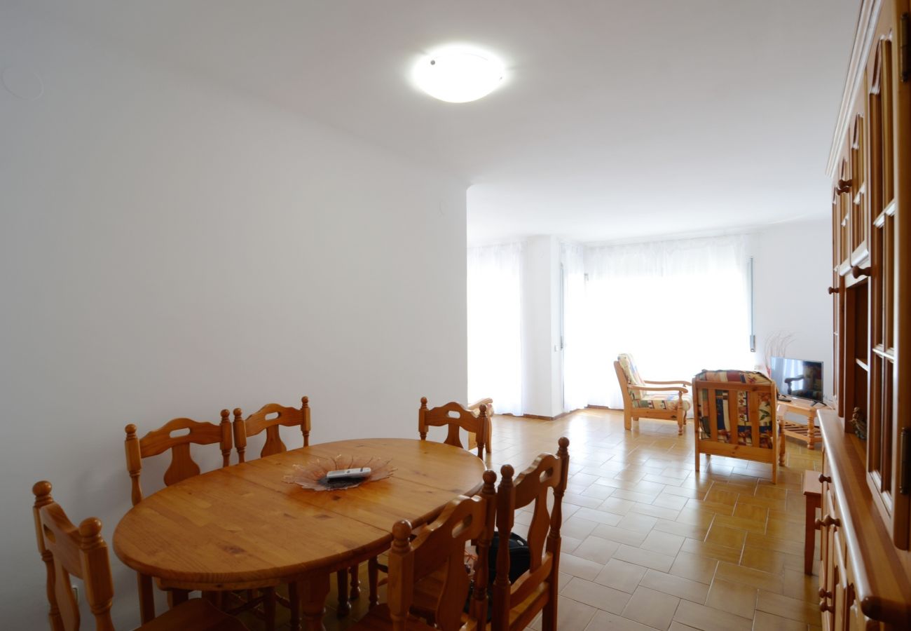 Apartment in L'Escala - PUIG SUREDA 13 2-B