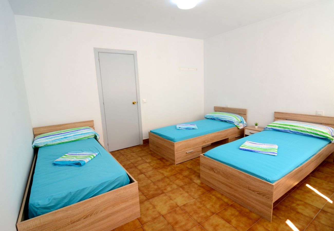 Apartment in Estartit - ILLES ATIC 105
