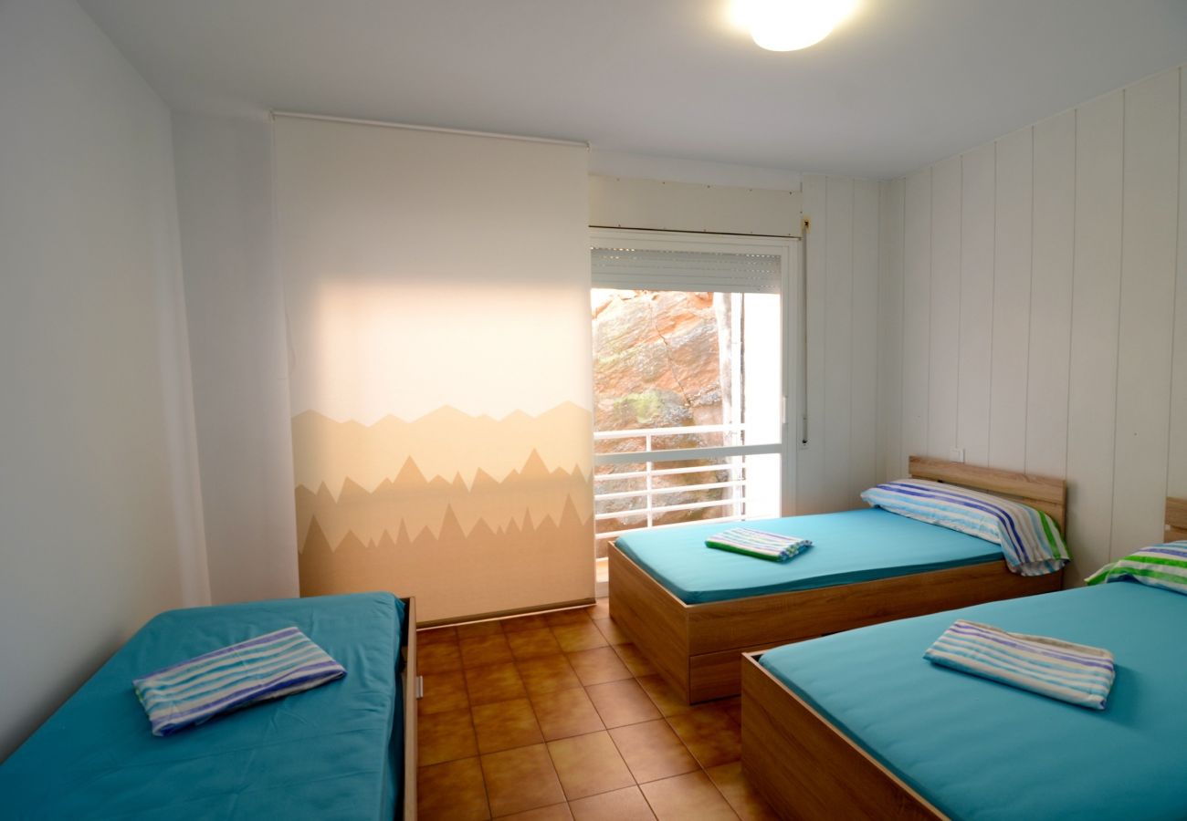 Apartment in Estartit - ILLES ATIC 105