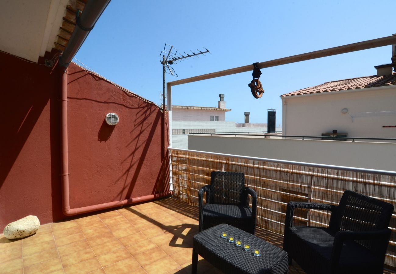 Apartment in Estartit - ILLES ATIC 105