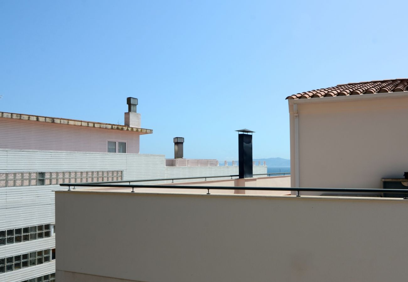 Apartment in Estartit - ILLES ATIC 105