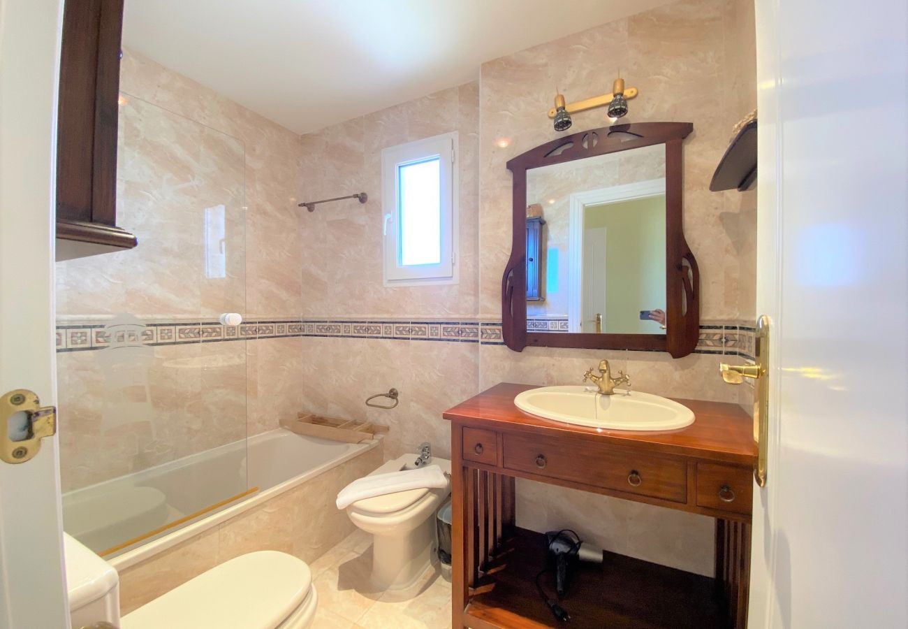 Apartment in Calpe / Calp - Alq 162 Oasis en Calpe