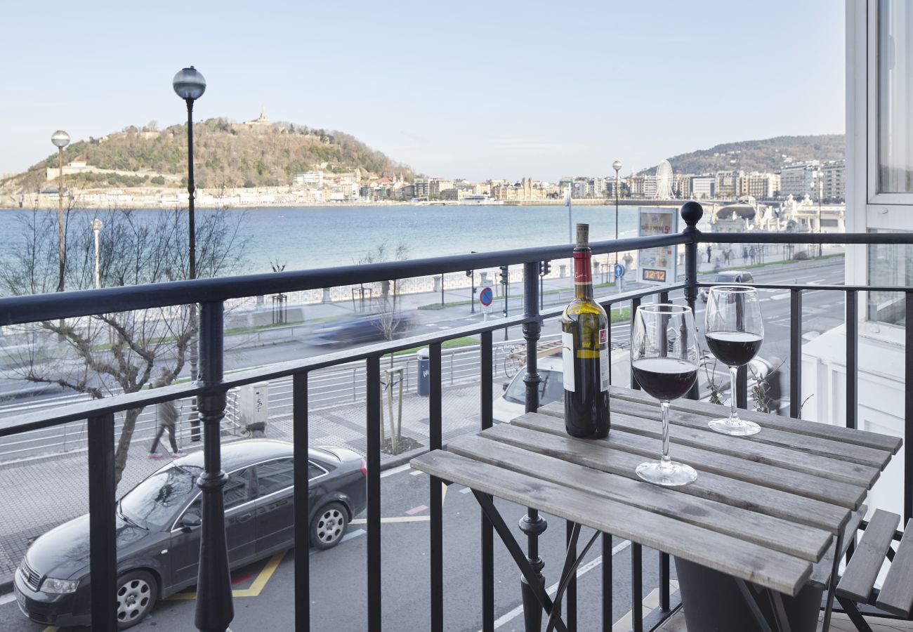 Apartment in San Sebastián - ORTZIMUGA - Basque Stay