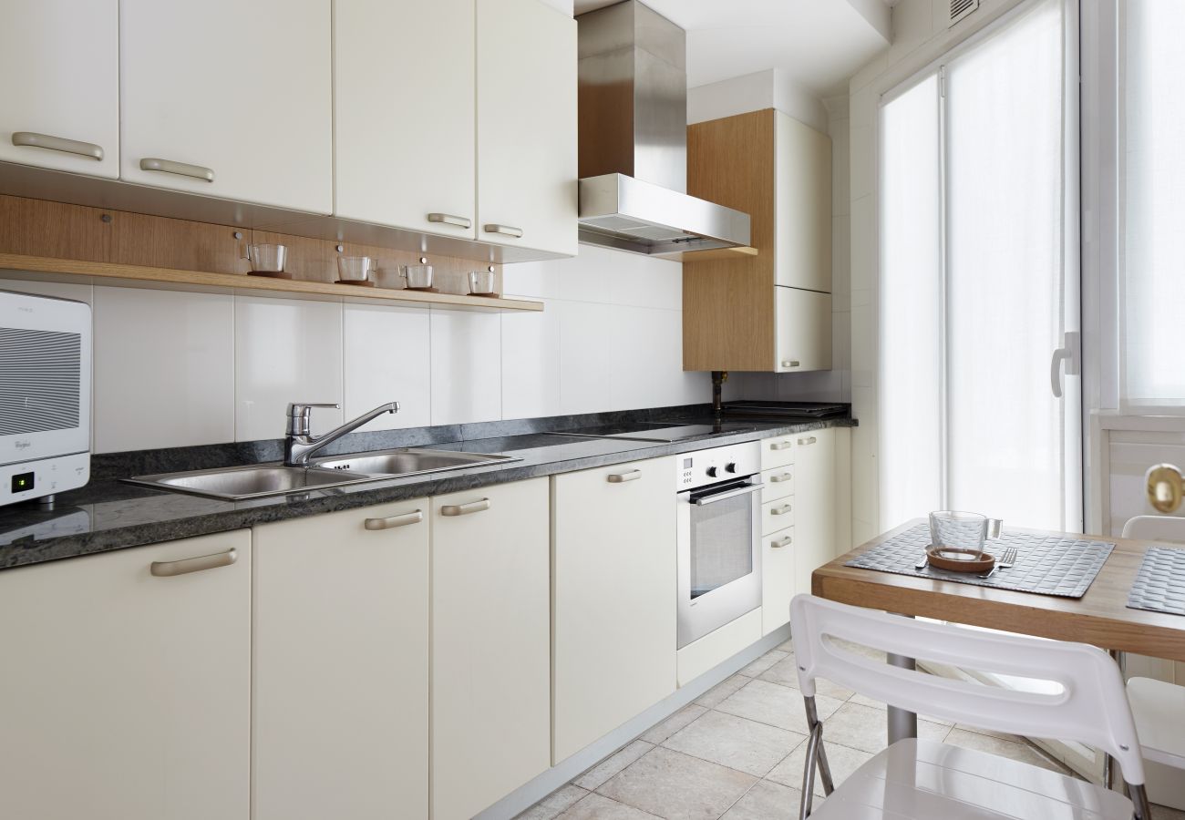 Apartment in San Sebastián - ORTZIMUGA - Basque Stay