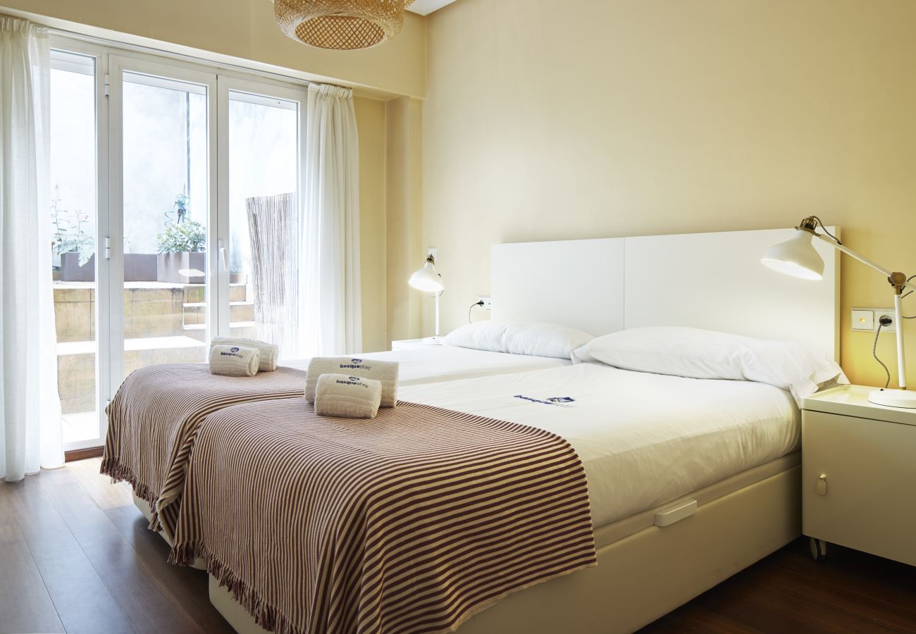 Apartment in San Sebastián - ORTZIMUGA - Basque Stay