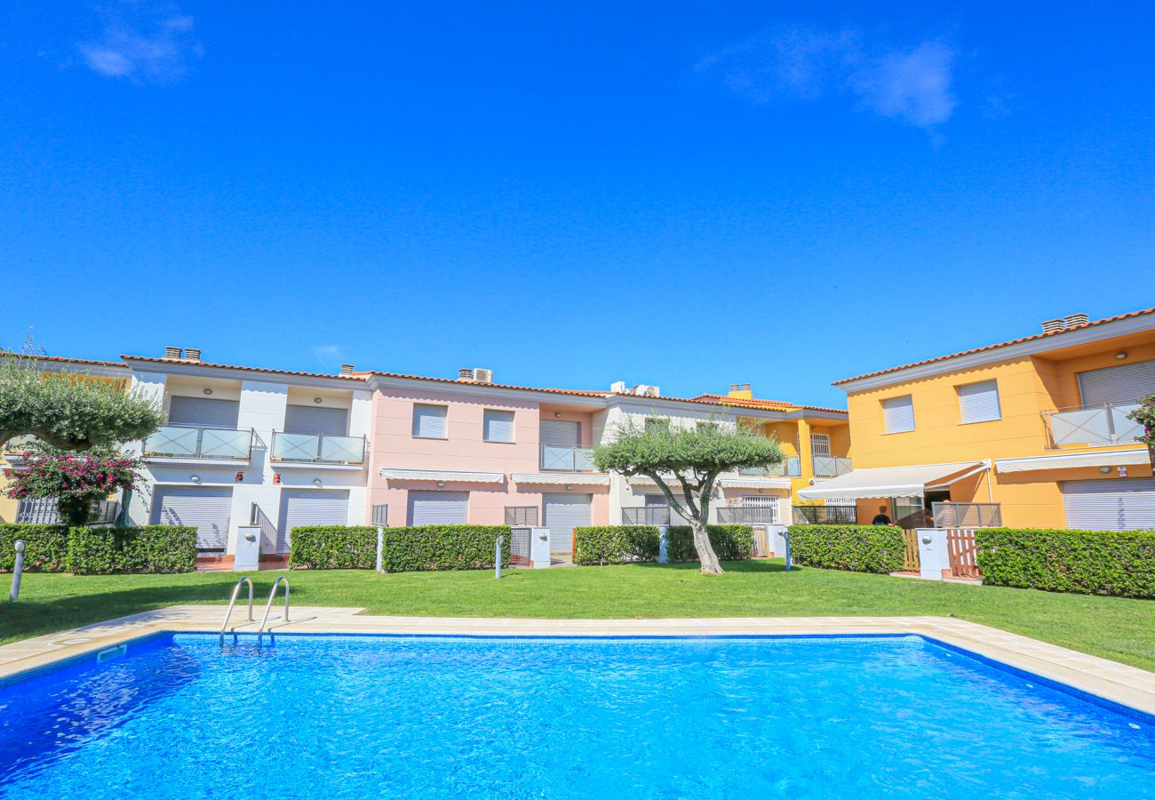 House in Cambrils - TARONGERS 33 C