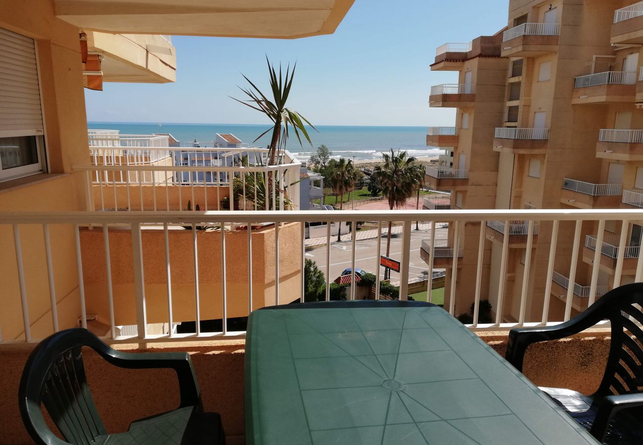 Apartment in Playa Xeraco - 4.Parquemar III-IV bl.I esc.B 4º pta.8