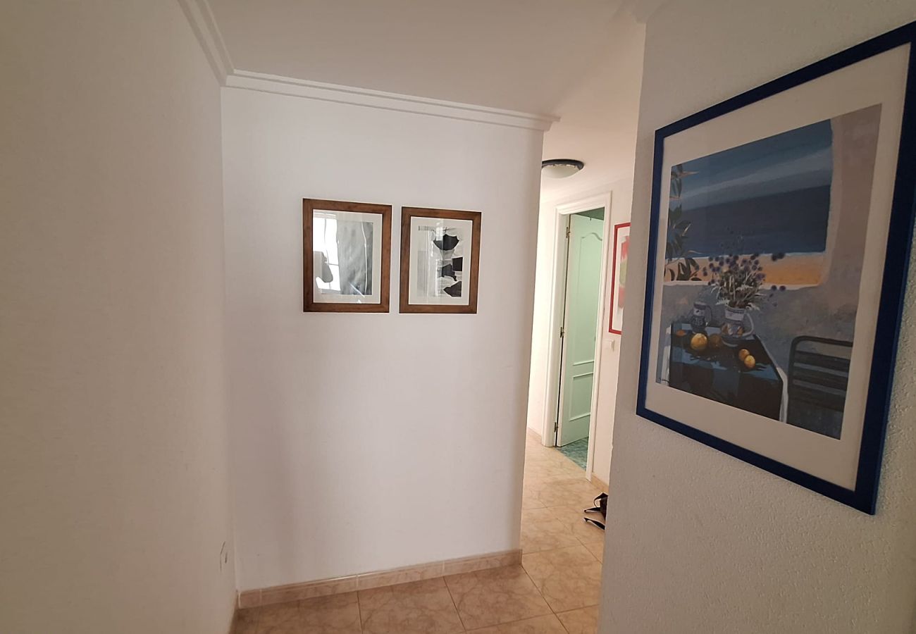 Apartment in Playa Xeraco - 4.Parquemar III-IV bl.I esc.B 4º pta.8