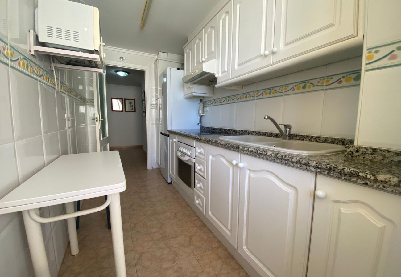 Apartment in Playa Xeraco - 4.Parquemar III-IV bl.I esc.B 4º pta.8