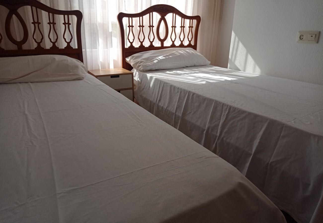 Apartment in Playa Xeraco - 4.Las Olas bl.I 4ºC (pta.15)