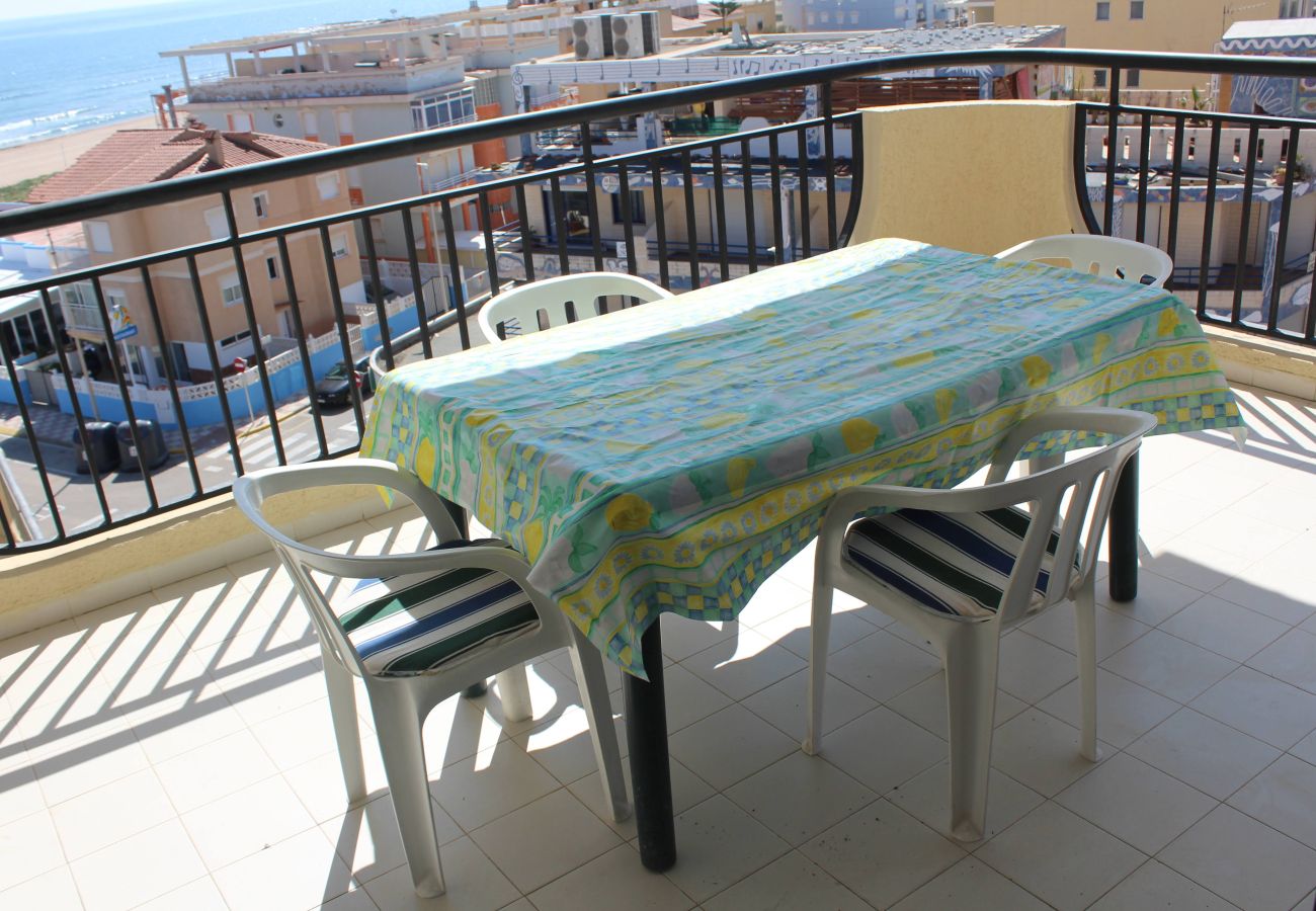Apartment in Playa Xeraco - 4.Jardin II F-II 5º pta.13