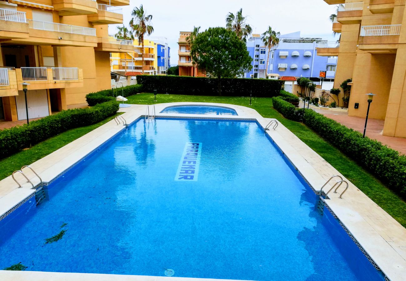 Apartment in Playa Xeraco - 4.Parquemar III-IV bl.I esc.B 3º pta.6