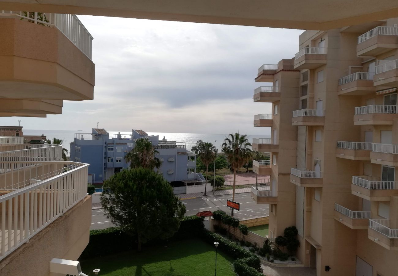 Apartment in Playa Xeraco - 4.Parquemar III-IV bl.I esc.B 3º pta.6