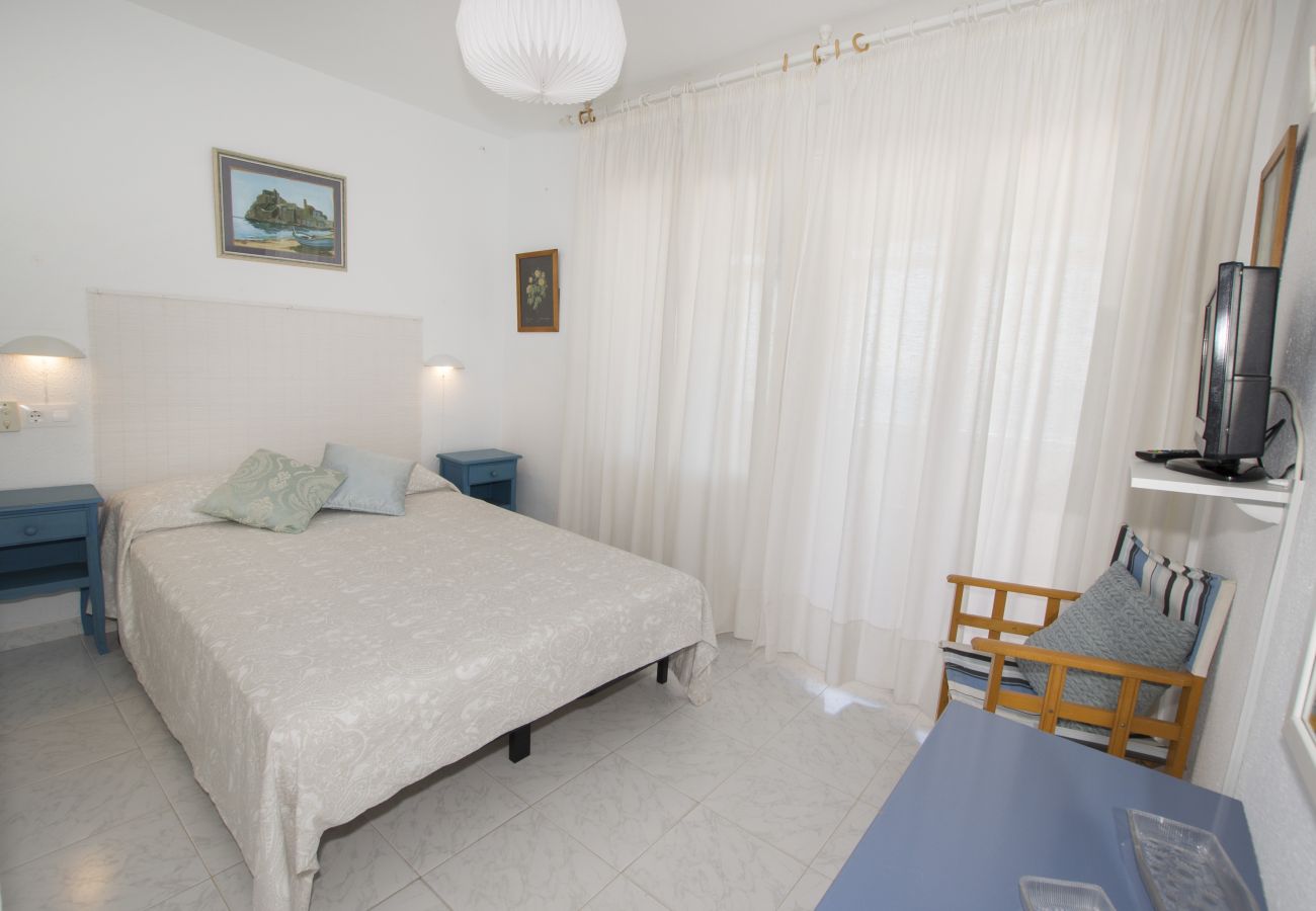 Apartment in Calpe / Calp - A74 EDIFICIO RIO 1º PTA 1