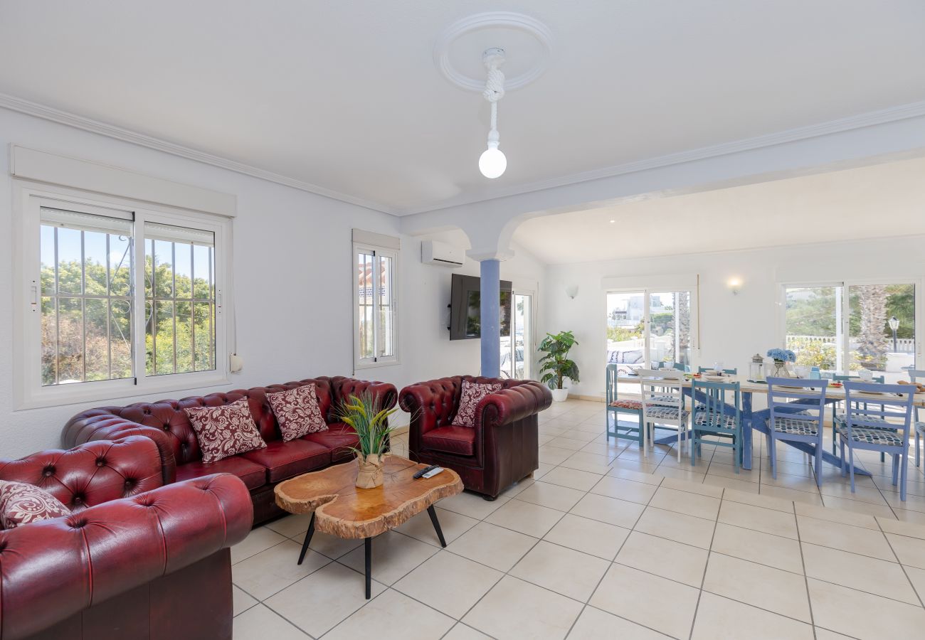 Villa in Orihuela Costa - Fidalsa Prime Mediterranean Beachfront