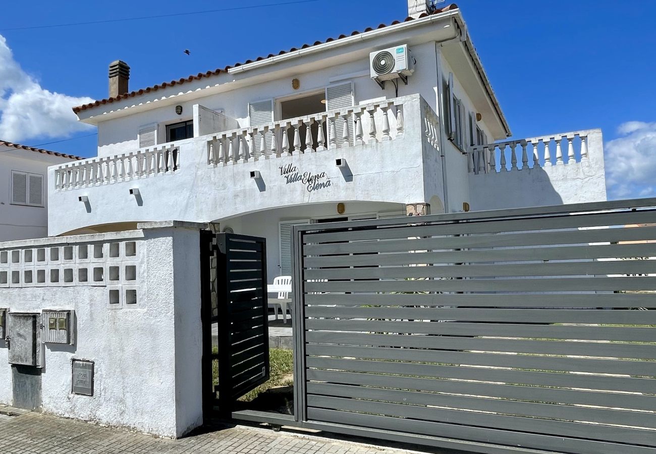 House in L'Escala - LA VINYA 2 VILLA ELENA