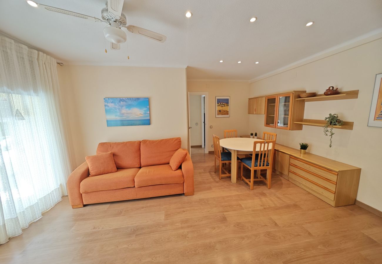 Apartment in Cambrils - PINS I MAR A 3 7