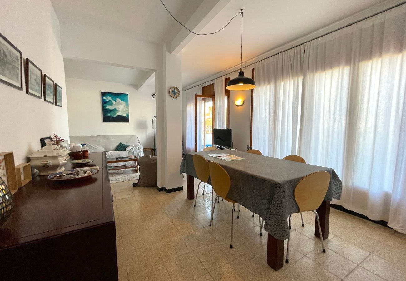 Apartment in L'Escala - LA TORRE 32 ATIC