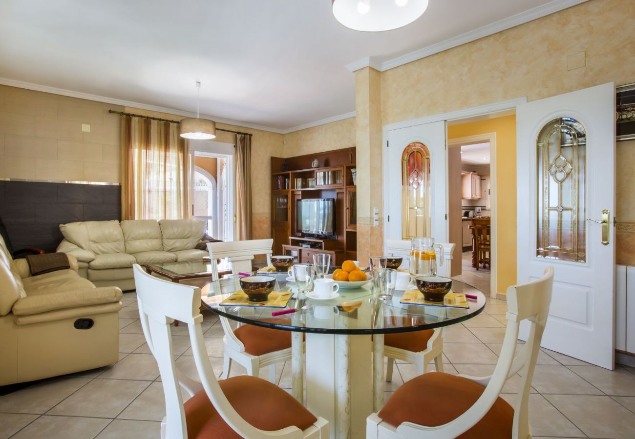 Villa in Calpe / Calp - AT345 VILLA MALIE
