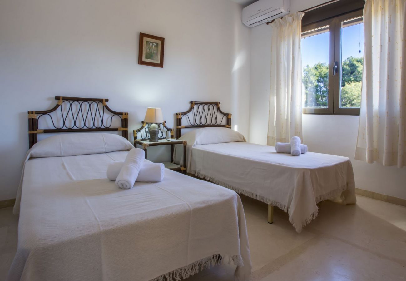 Villa in Calpe / Calp - AT075 VILLA MARISOL