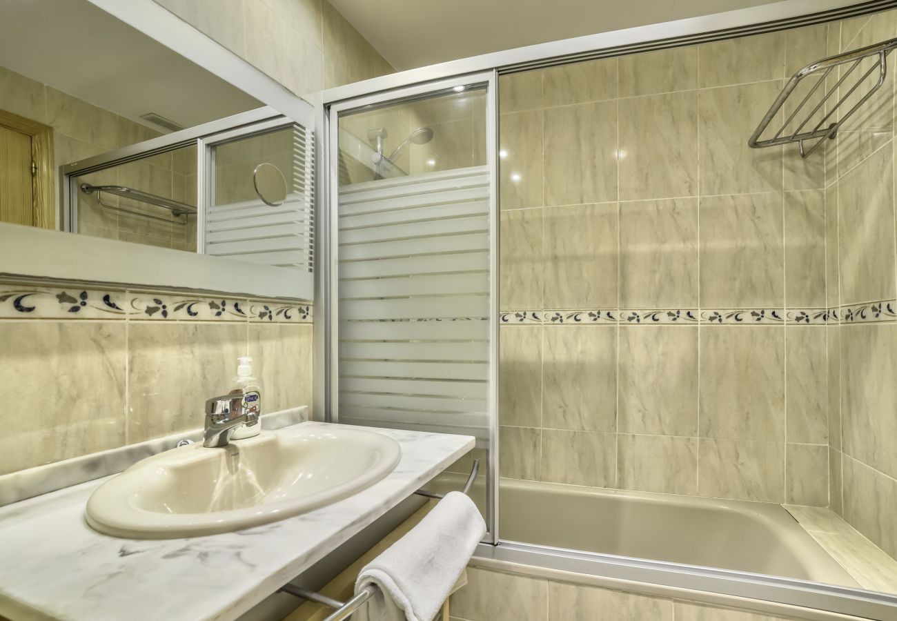 Apartment in Calpe / Calp - AT107 CASANOVA
