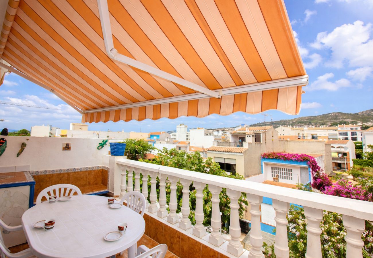 Apartment in Alcocebre / Alcossebre - Atico con terraza en el CENTRO DE ALCOSSEBRE