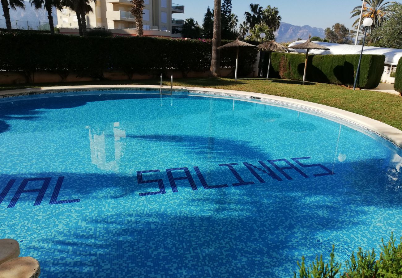 Apartment in Playa Xeraco - 4.Canal Salinas Esc. II bajo pta. 1