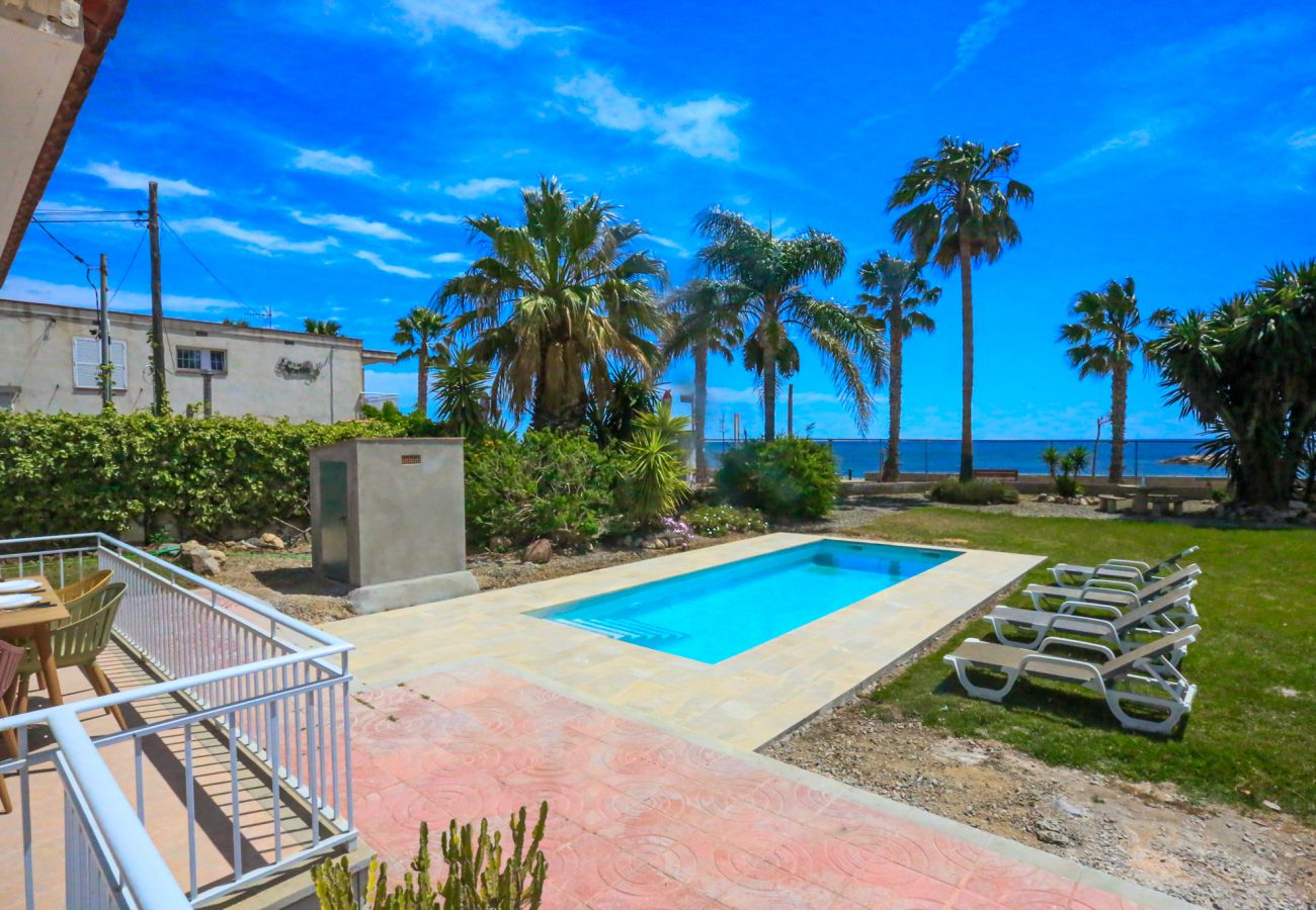 Villa in Cambrils - VILLA ACACIAS