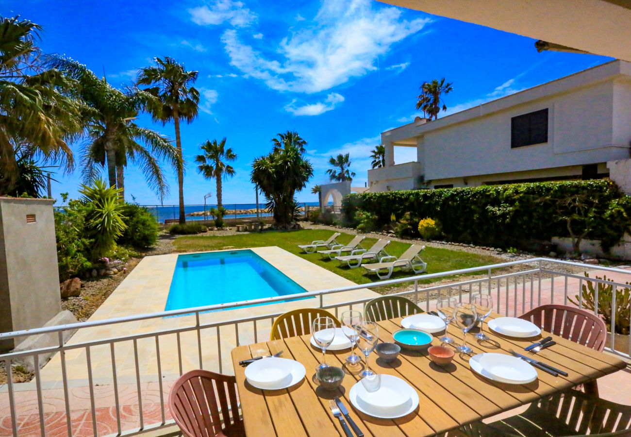 Villa in Cambrils - VILLA ACACIAS